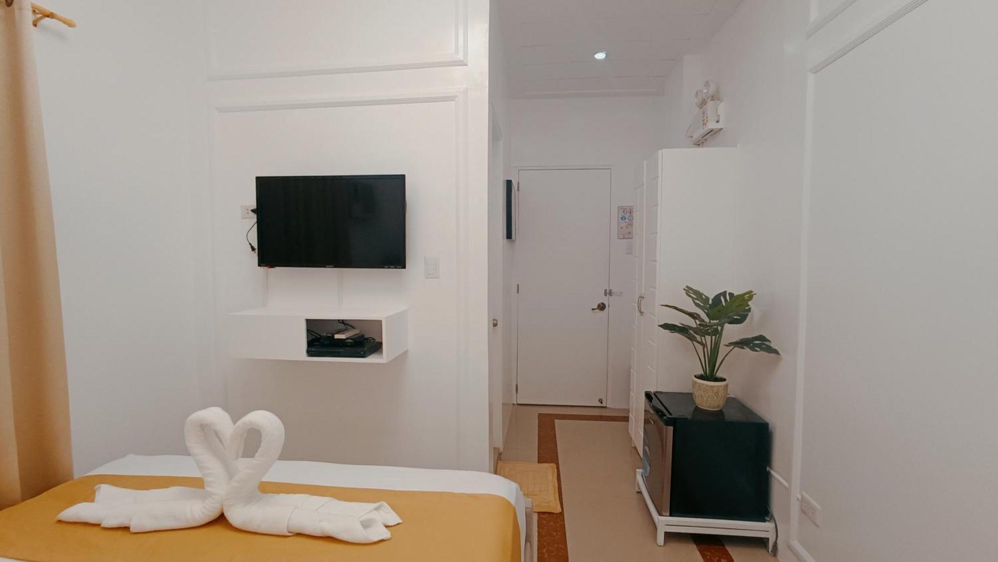 Elizabeth Hotel - Naga Pili  Zewnętrze zdjęcie