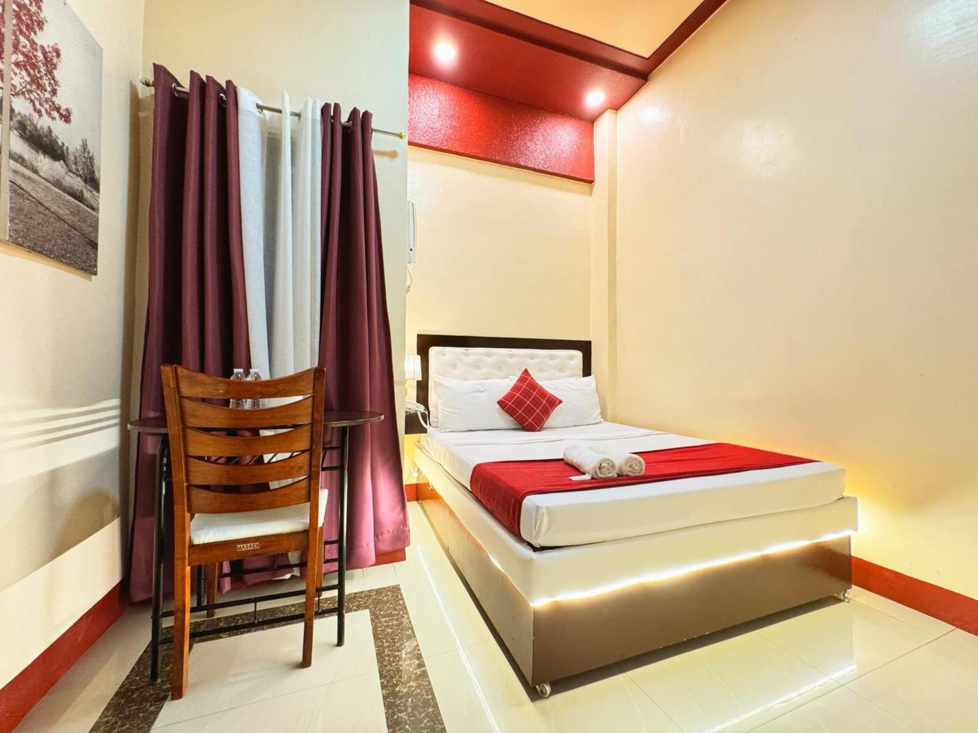 Elizabeth Hotel - Naga Pili  Zewnętrze zdjęcie