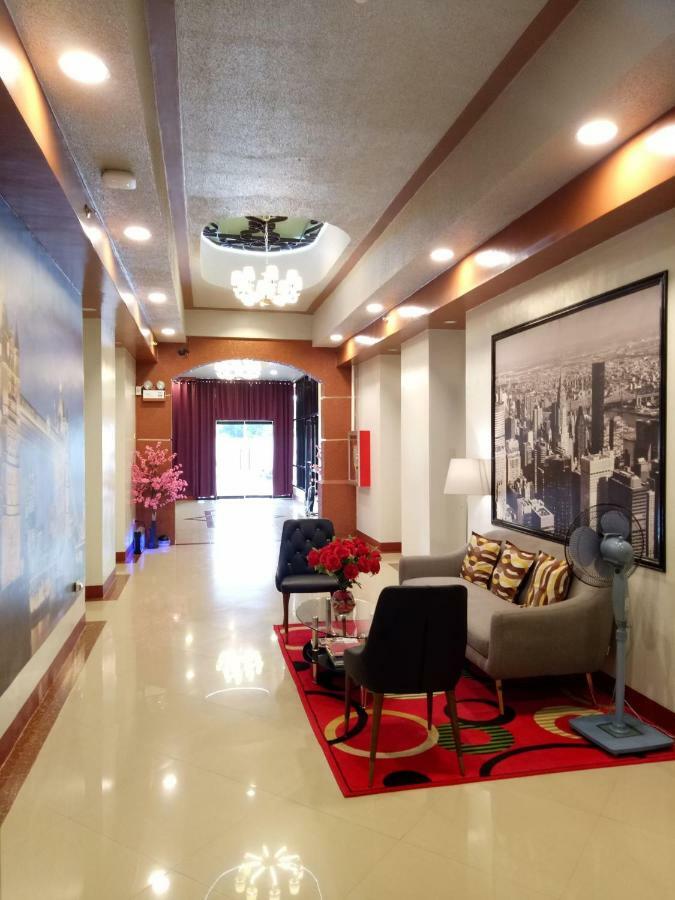Elizabeth Hotel - Naga Pili  Zewnętrze zdjęcie
